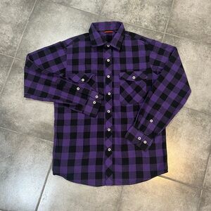 Design In Italy Men's Purple and Black Buffalo Plaid Long Sleeve Flannel Shirt